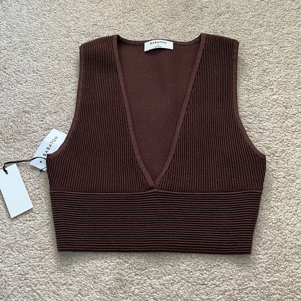 NWT Babaton Chocolate Brown Ribbed V-Neck Cropped Knit Tank Luxury Boho Chic